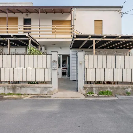 Lido Azzurro Sea Appartments 度假居 卡里尼