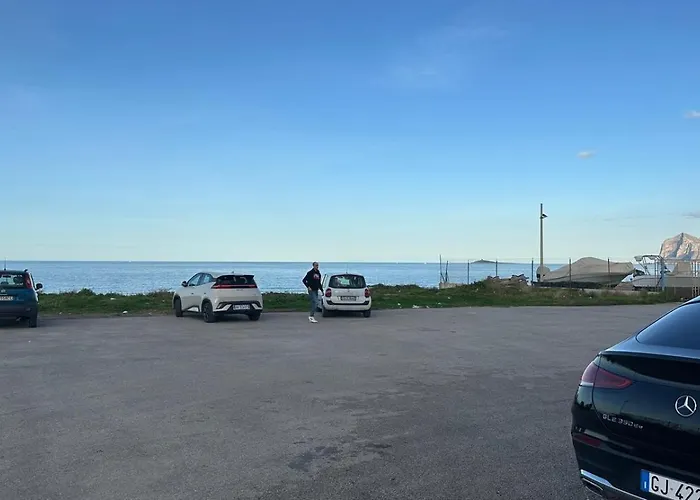 Lido Azzurro Sea Appartments * Carini