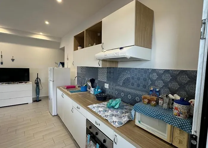 Lido Azzurro Sea Appartments Ferienhaus Carini