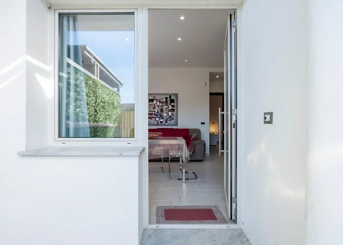 Lido Azzurro Sea Appartments * Carini