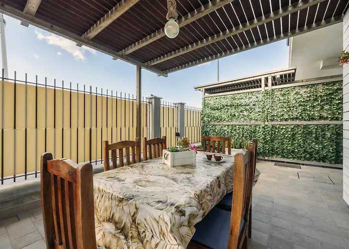 Lido Azzurro Sea Appartments Ferienhaus Carini